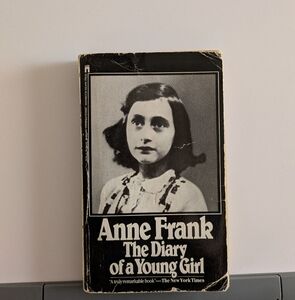Anne Frank: The Diary of a Young Girl Book